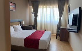 West End Hotel 3*